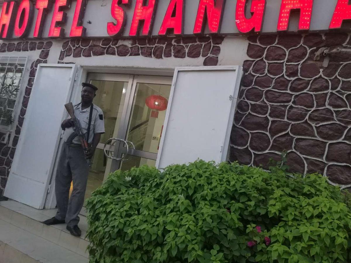 Shanghai Hotel NʼDjamena Exterior foto